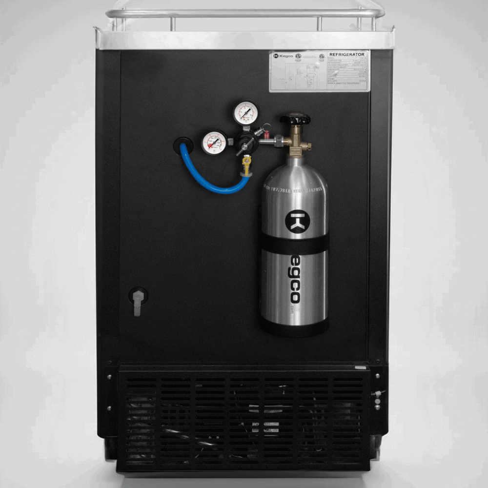 ケガーレーター・生ビールディスペンサー用5ポンドアルミCO2タンク - Image 2